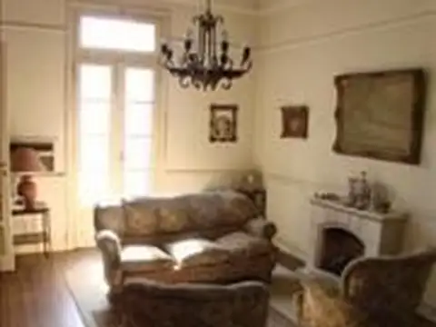 Departamento en Venta de 6 ambientes