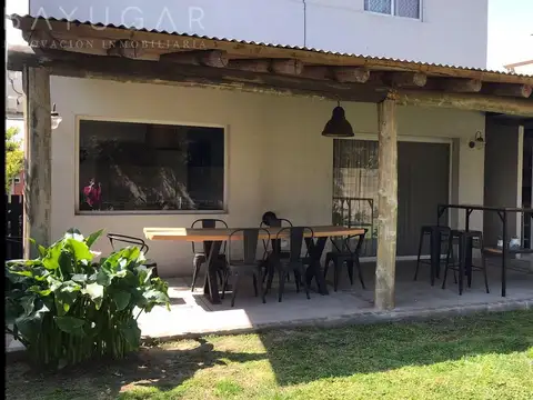 Venta - APTO CRÉDITO - Casa en barrio El Portal de Pilar - Pilar