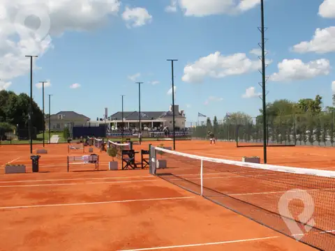 Terreno en Venta 40  mts Fondo