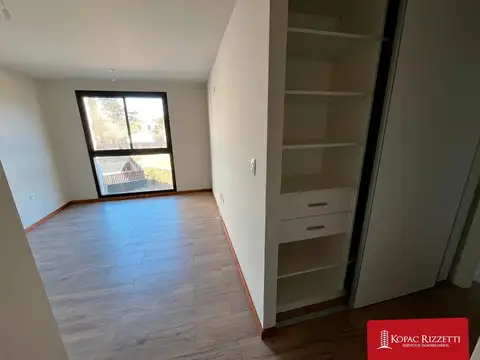 Departamento 3 ambientes con 2 baños