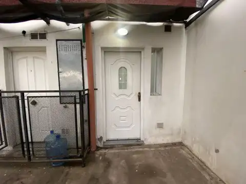 Departamento en Alquiler en Isidro Casanova, $ 480.000