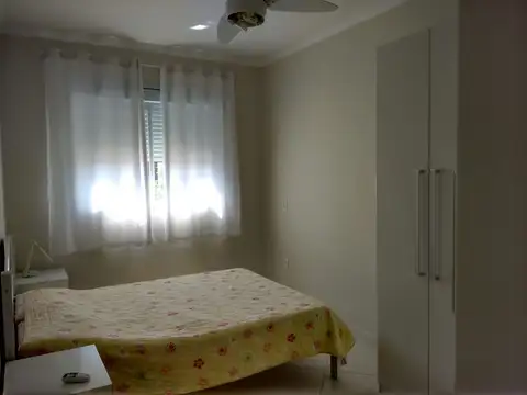 dr bentancur 100, Piso 1