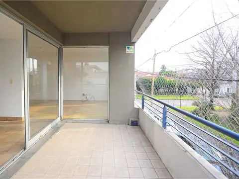 Departamento en Venta con 2 cocheras