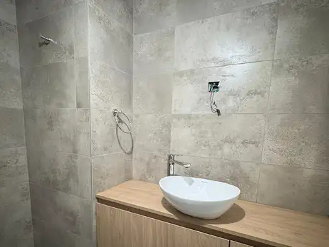 Departamento en Alquiler con 1 cocheras