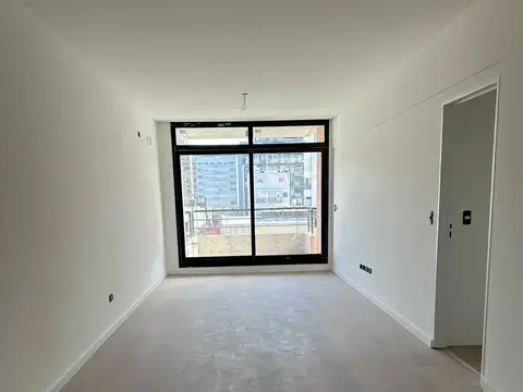 VENTA 4AMB CON DOS BAÑOS Y TOILETTE. BALCON AL FRENTE Y AMENITIES.