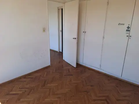DEPARTAMENTO EN VENTA 2 AMBIENTES CENTRO ADROGUE
