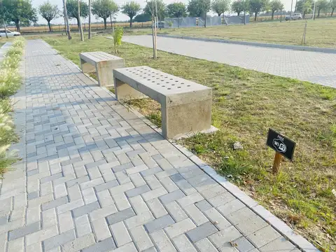 Terreno en Venta 12  mts Frente