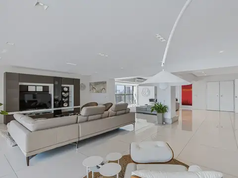 Departamento en Alquiler de 5 ambientes