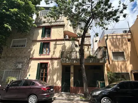 CASA VENTA PARQUE CHACABUCO  QUINCHO Y TERRAZA