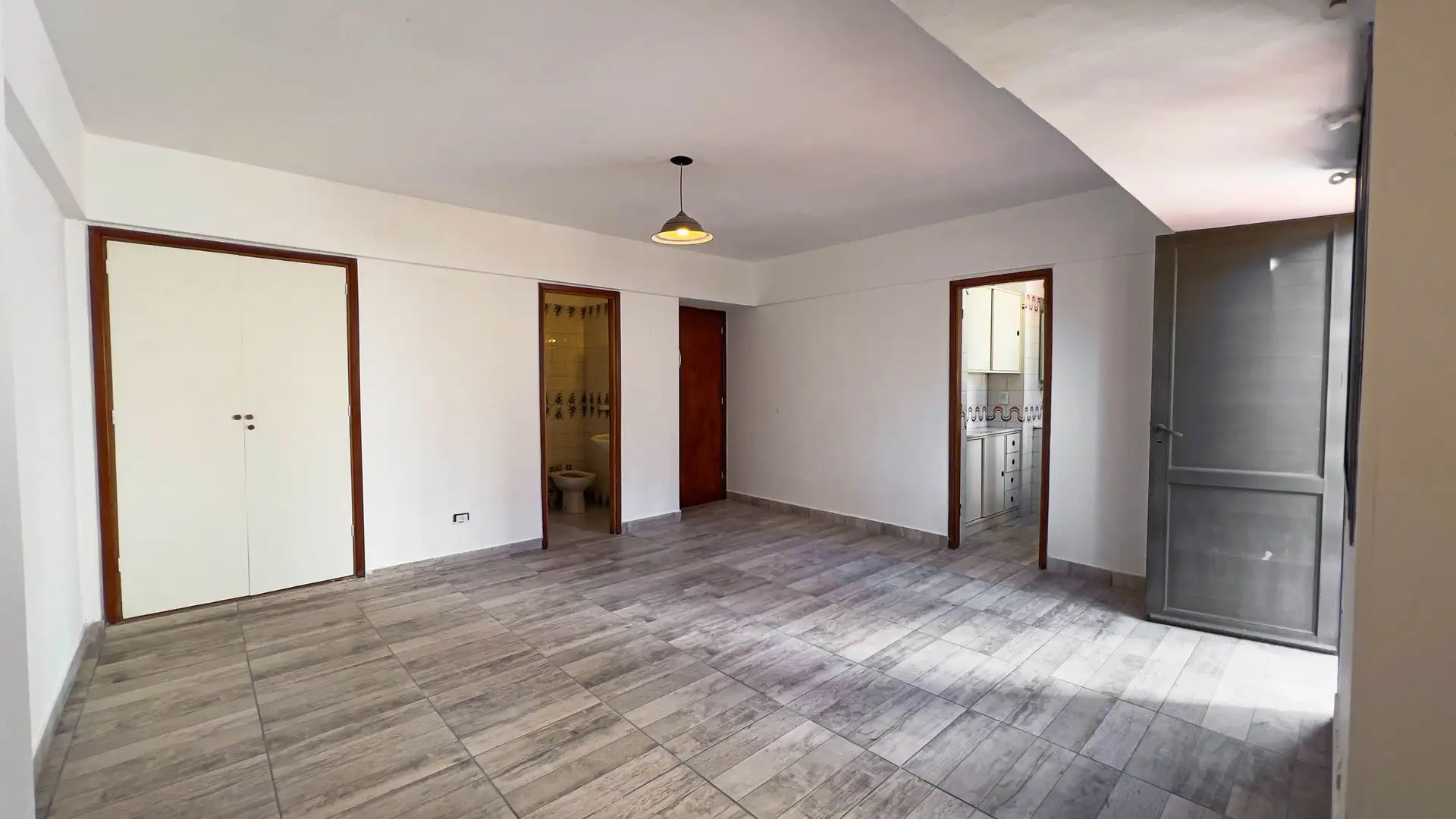 Venta Depatamento Monoambiente Centro con Cochera