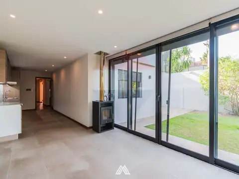 Alquiler casa Pocitos pu Jardín 3 dormitorios 2gje