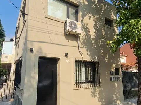 departamento 2 ambientes. Castelar.