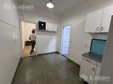 Depto Tipo Casa en Alquiler de 1 dormitorio