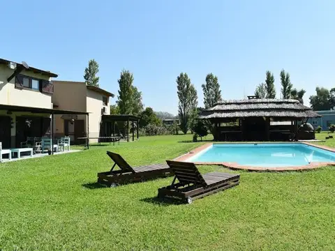 Pilar, La Ranita, Pilar