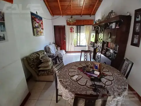 Depto Tipo Casa en Venta con 1 cocheras