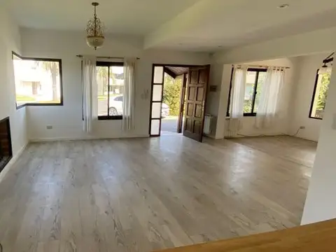 ALQUILER PERMANENTE EN CADAQUES