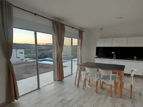 Casa en Venta en Estancia Vieja, USD 74.500