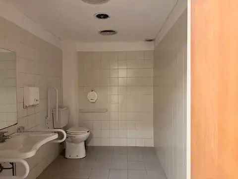 Local en Alquiler en Barrio Norte, $ 22.000.000