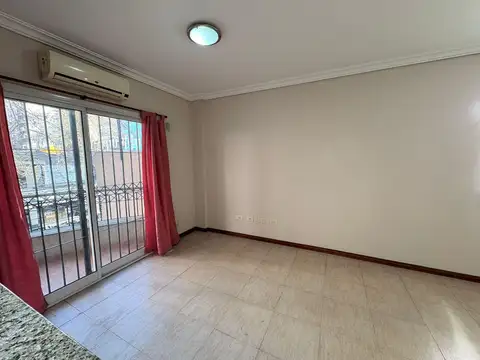Departamento en Alquiler en Lanús Oeste, $ 700.000