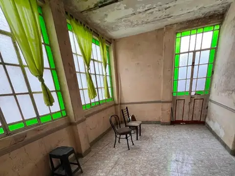Depto Tipo Casa en Venta 50 años