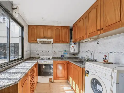 Depto Tipo Casa en Venta 40 años