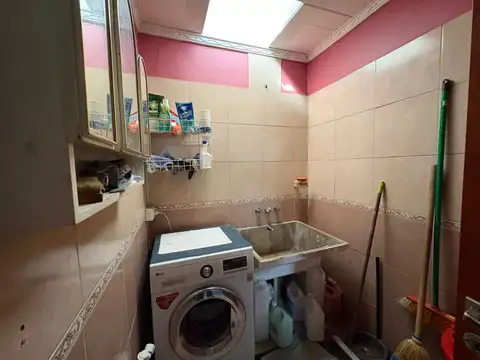Casa 6 ambientes con 1 baño