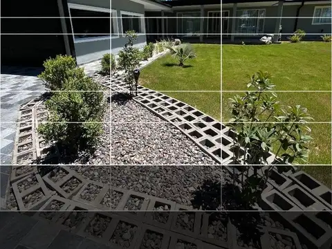 CASA EN VENTA BARRIO LA FALDA CIPOLLETTI