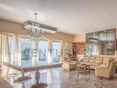 Casa en Venta en Jose Leon Suarez, USD 129.000