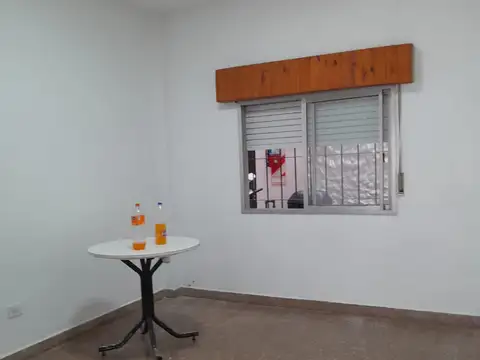 Depto Tipo Casa en Alquiler en Villa Maipú, $ 550.000