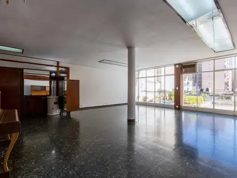 DEPARTAMENTO DE 3 DORMITORIOS EN ALQUILER CON PATIO EN ZONA CENTRO ROSARIO