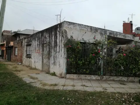 Casa en Venta en Gregorio De Laferrere, $ 130.000