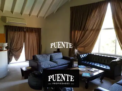 Casa 10 ambientes con 7 baños