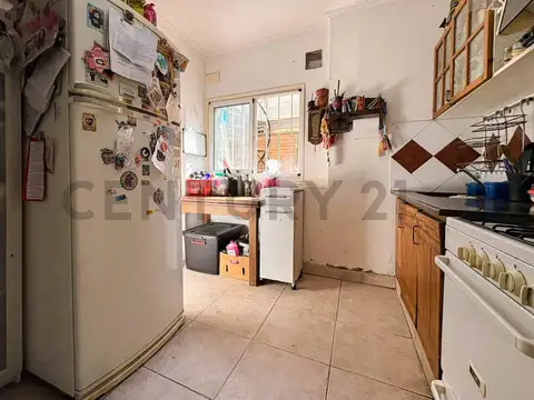 Tucumán 2800, Piso 0