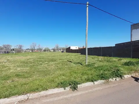 LOTE EN VENTA EN PERGAMINO