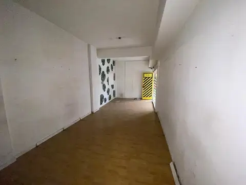 LOCAL EN VENTA (Financia sin interés) - Ramos Mejía.