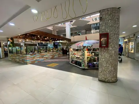 LOCAL EN VENTA (Financia sin interés) - Ramos Mejía.