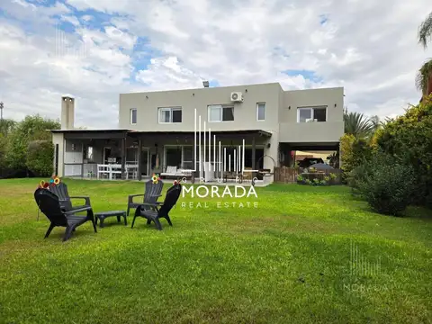 Venta casa 5 ambientes en Barrio Los Pilres