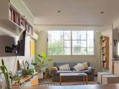 Departamento 3 ambientes en Belgrano reciclado y lleno de luz natural.