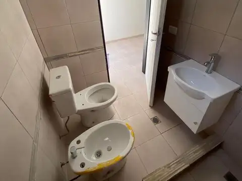 Depto Tipo Casa en Venta con 1 cocheras