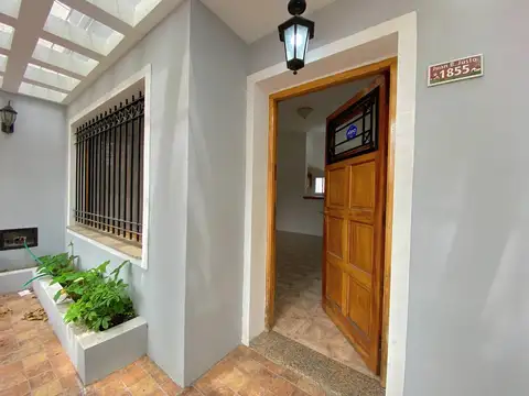 Venta Casa 2 Dormitorios - Barrio Arroyito - Rosario