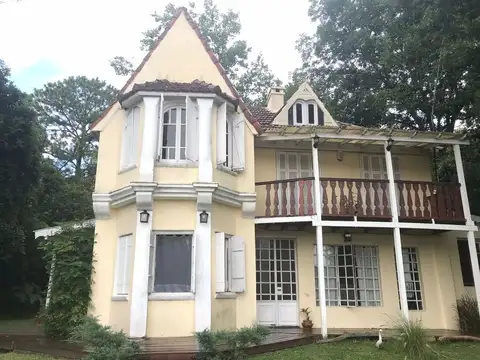 VENTA CASA EN DELTA DEL TIGRE - TERRENO DE 2375 m2