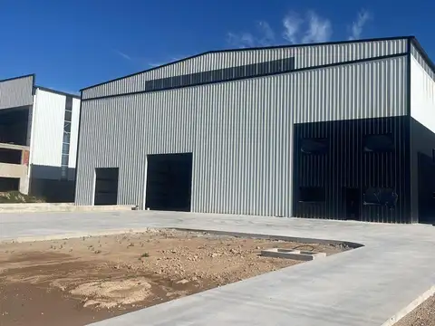 Galpon en Venta 125  mts Fondo