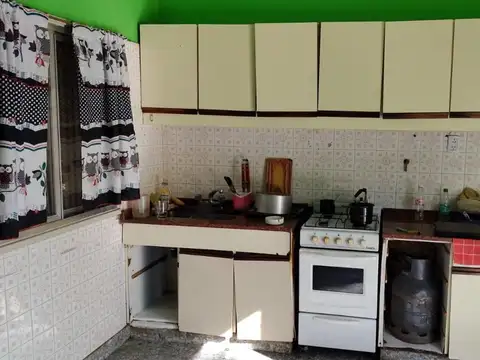 Depto Tipo Casa en Venta en Loma Hermosa, USD 75.000