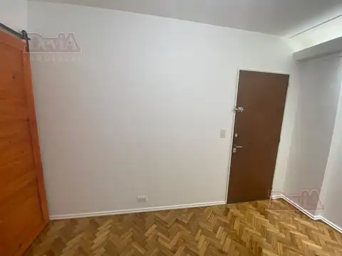 Departamento en Alquiler en Balvanera, $ 680.000