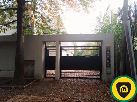 El Robledal 2535