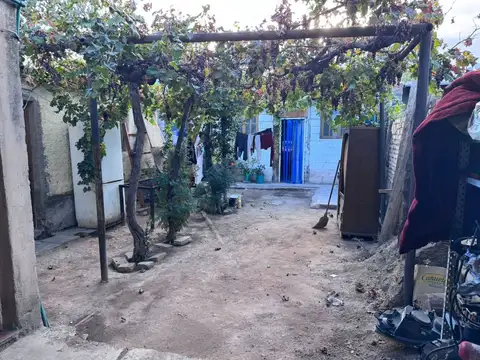 Casa 7 ambientes con 3 baños