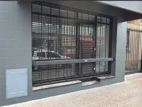 LOCAL en ALQUILER 28m²- GRANADEROS A CABALLO 4929-JOSÉ C PAZ