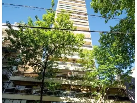 2 Ambientes al frente con balcón, Frente a la est. Belgrano 