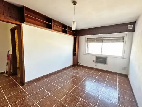 89- DOCTOR RAMON CARILLO 2200, Piso 9