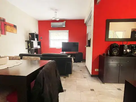 Depto Tipo Casa en Venta de 3 dormitorios